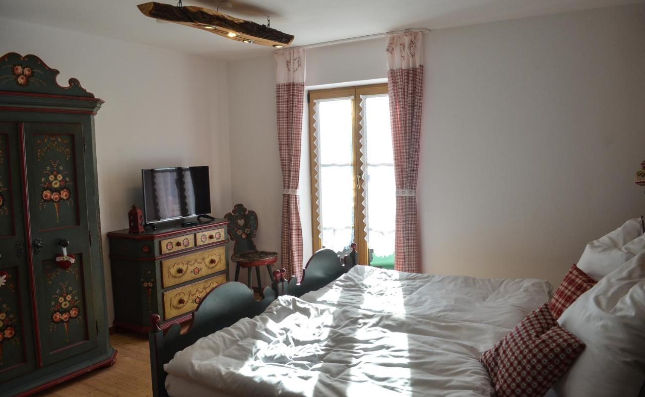 Berggasthof Karntner Alm Hotel Mittenwald Luaran gambar