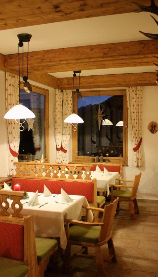 Berggasthof Karntner Alm Hotel Mittenwald Luaran gambar